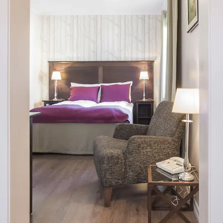 Otel Park Halden