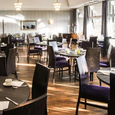 Park Hotel 3*