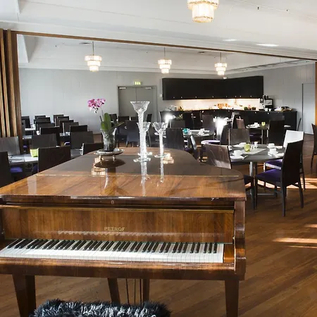 Hotell Park 3*